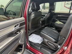 Used 2024  Jeep Wagoneer Series III 4x4 at J & J Autoplex near Garden City&comma; KS