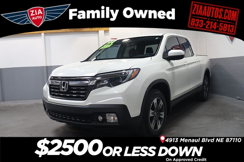 White 2018 Honda Ridgeline Pickup Truck All-Wheel Drive 6-Speed Automatic