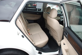 Used 2015  Subaru Outback 4d SUV i Limited PZEV at Bulldog Motors near Pasco, WA