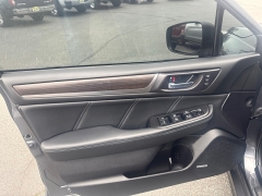 Used 2019  Subaru Legacy 4d Sedan 2&period;5i Limited at Bulldog Motors near Pasco&comma; WA