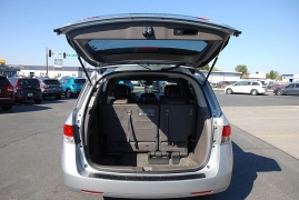 Used 2015 Honda Odyssey 5dr EX-L at Bulldog Motors near Pasco, WA