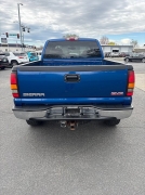 Used 2004  GMC Sierra 2500 Ext Cab 143&period;5" WB 4WD SLE at Bulldog Motors near Pasco&comma; WA