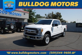 Used 2017 Ford Super Duty F-250 SRW 4WD Crew Cab Box at Bulldog Motors near Pasco, WA