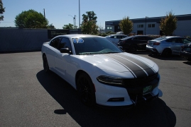 Used 2018 Dodge Charger 4d Sedan RWD SXT at Bulldog Motors near Pasco, WA