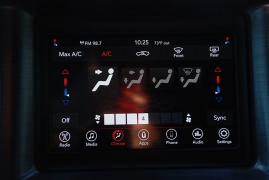 Used 2018 Dodge Charger 4d Sedan RWD SXT at Bulldog Motors near Pasco, WA