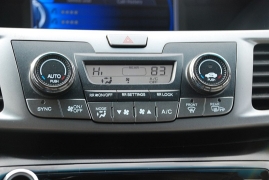 Used 2015  Honda Odyssey 4d Wagon EX at Bulldog Motors near Pasco, WA