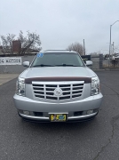 Used 2011  Cadillac Escalade 4d SUV AWD Premium at Bulldog Motors near Pasco&comma; WA
