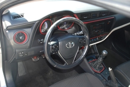 Used 2017 Toyota Corolla iM 5d Hatchback 6spd at Bulldog Motors near Pasco, WA