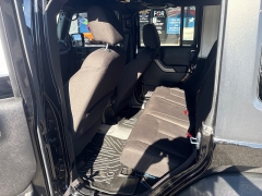 Used 2014  Jeep Wrangler Unlimited 4WD 4dr Sport at Bulldog Motors near Pasco&comma; WA