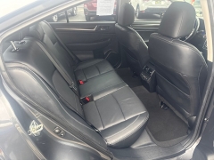 Used 2019  Subaru Legacy 4d Sedan 2&period;5i Limited at Bulldog Motors near Pasco&comma; WA