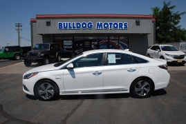 Used 2016 Hyundai Sonata Plug-In Hybrid 4d Sedan at Bulldog Motors near Pasco, WA
