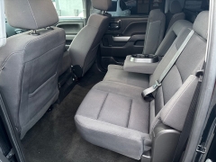 Used 2018  Chevrolet Silverado 1500 4WD Crew Cab LT Z71 at Bulldog Motors near Pasco&comma; WA