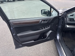 Used 2015  Subaru Legacy 4d Sedan 3&period;6R Limited at Bulldog Motors near Pasco&comma; WA