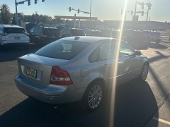 Used 2007  Volvo S40 4dr Sdn 2&period;5L Turbo AT FWD at Bulldog Motors near Pasco&comma; WA