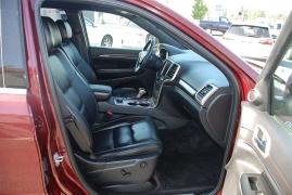 Used 2016 Jeep Grand Cherokee 4d SUV 4WD Limited at Bulldog Motors near Pasco, WA
