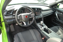 Used 2017 Honda Civic Coupe Si Manual at Bulldog Motors near Pasco, WA