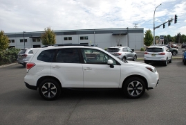 Used 2017 Subaru Forester 4d SUV 2.5i Premium 6spd at Bulldog Motors near Pasco, WA