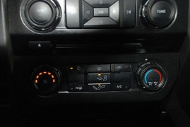 Used 2016  Ford F-150 4WD SuperCrew XLT 5 1/2 at Bulldog Motors near Pasco, WA