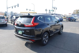 Used 2017  Honda CR-V 4d SUV AWD LX at Bulldog Motors near Pasco&comma; WA