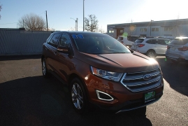 Used 2017  Ford Edge 4d SUV AWD Titanium EcoBoost at Bulldog Motors near Pasco&comma; WA