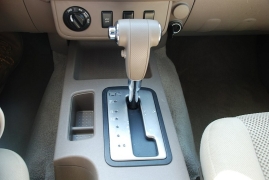 Used 2010 Nissan Frontier 4WD Crew Cab SWB Auto SE at Bulldog Motors near Pasco, WA