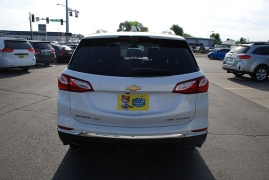 Used 2019 Chevrolet Equinox 4d SUV AWD Premier w/2LZ at Bulldog Motors near Pasco, WA