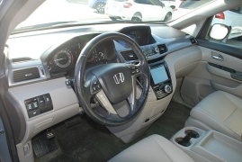 Used 2014 Honda Odyssey 4d Wagon EX-L at Bulldog Motors near Pasco, WA