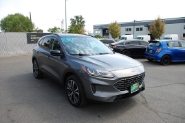 Used 2022 Ford Escape SE AWD at Bulldog Motors near Pasco, WA