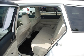 Used 2011 Subaru Outback 4d SUV i Prem AT All-Weather at Bulldog Motors near Pasco, WA