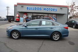 Used 2015  Hyundai Sonata 4d Sedan SE at Bulldog Motors near Pasco, WA