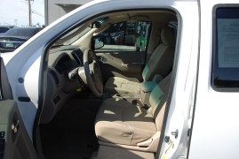 Used 2010 Nissan Frontier 4WD Crew Cab SWB Auto SE at Bulldog Motors near Pasco, WA