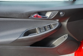 Used 2018  Chevrolet Cruze 4d Sedan LT Auto at Bulldog Motors near Pasco, WA