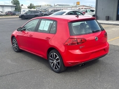 Used 2016  Volkswagen Golf 4d Hatchback TSI S Auto w&sol;Sunroof at Bulldog Motors near Pasco&comma; WA