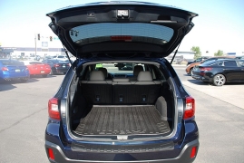 Used 2018 Subaru Outback 4d SUV 2.5i Limited at Bulldog Motors near Pasco, WA