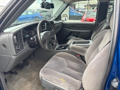 Used 2004  GMC Sierra 2500 Ext Cab 143&period;5" WB 4WD SLE at Bulldog Motors near Pasco&comma; WA