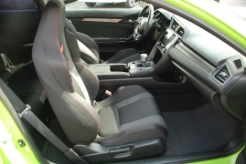 Used 2017 Honda Civic Coupe Si Manual at Bulldog Motors near Pasco, WA