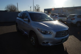 Used 2014  INFINITI QX60 4d SUV AWD at Bulldog Motors near Pasco&comma; WA