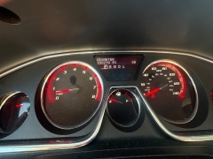 Used 2016  GMC Acadia 4d SUV AWD Denali at Bulldog Motors near Pasco&comma; WA