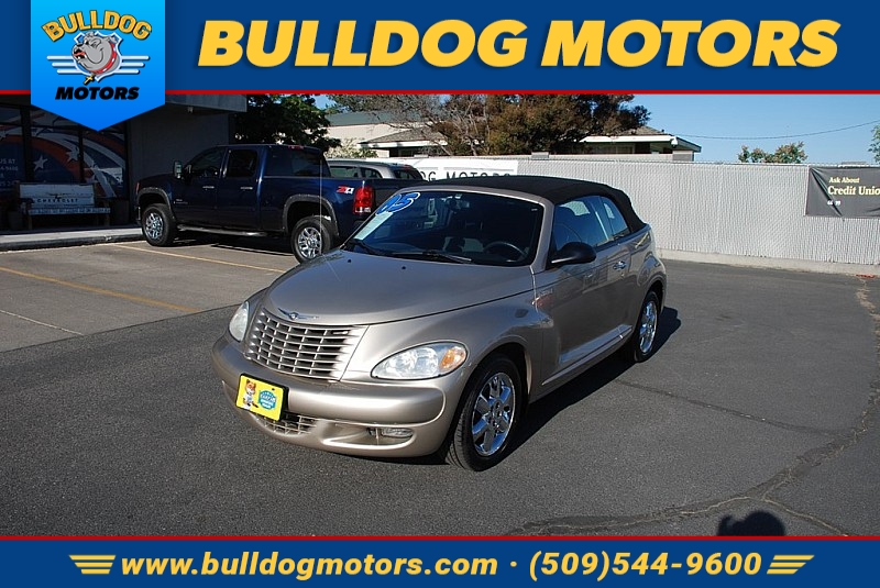 Used 2005  Chrysler PT Cruiser 2d Convertible Touring Turbo at Bulldog Motors near Pasco, WA