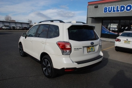 Used 2018  Subaru Forester 4d SUV 2&period;5i Limited at Bulldog Motors near Pasco&comma; WA