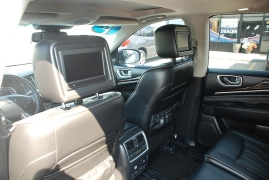 Used 2013 INFINITI JX35 4d SUV AWD at Bulldog Motors near Pasco, WA