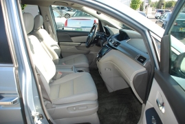 Used 2014 Honda Odyssey 4d Wagon EX-L at Bulldog Motors near Pasco, WA