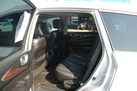 Used 2013 INFINITI JX35 4d SUV AWD at Bulldog Motors near Pasco, WA