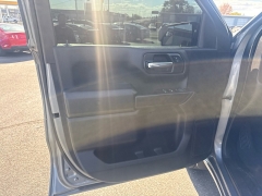 Used 2020  Chevrolet Silverado 1500 4WD Crew Cab Custom Trail Boss at Bulldog Motors near Pasco&comma; WA