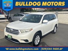  2013 Toyota Highlander 4d SUV FWD at Bulldog Motors near Pasco&comma; WA