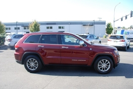 Used 2016 Jeep Grand Cherokee 4d SUV 4WD Limited at Bulldog Motors near Pasco, WA
