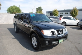 Used 2014 Nissan Frontier 4WD Crew Cab S Auto at Bulldog Motors near Pasco, WA