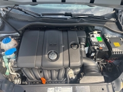 Used 2011  Volkswagen Golf 4d Hatchback at Bulldog Motors near Pasco&comma; WA