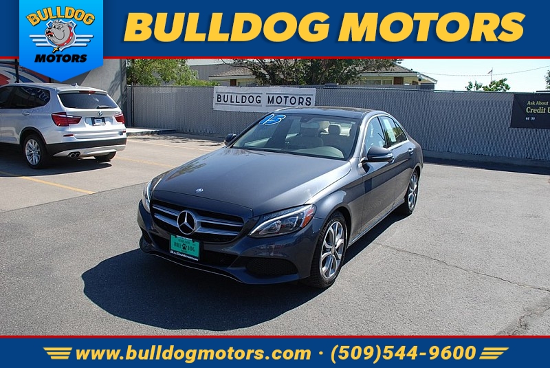 Used 2015  Mercedes-Benz C-Class 4d Sedan C300 at Bulldog Motors near Pasco, WA