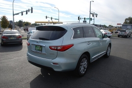 Used 2014  INFINITI QX60 Hybrid 4d SUV AWD at Bulldog Motors near Pasco, WA